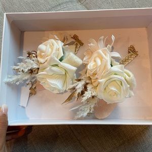 Lings Moment Corsages (2)